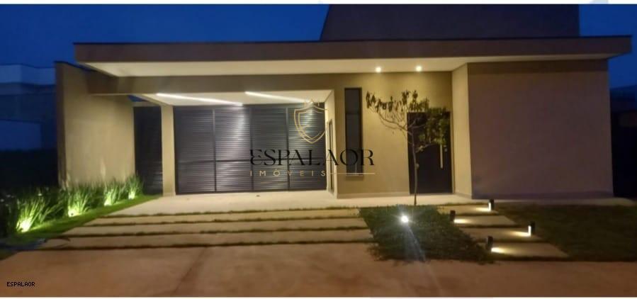 Casa em Condom�nio