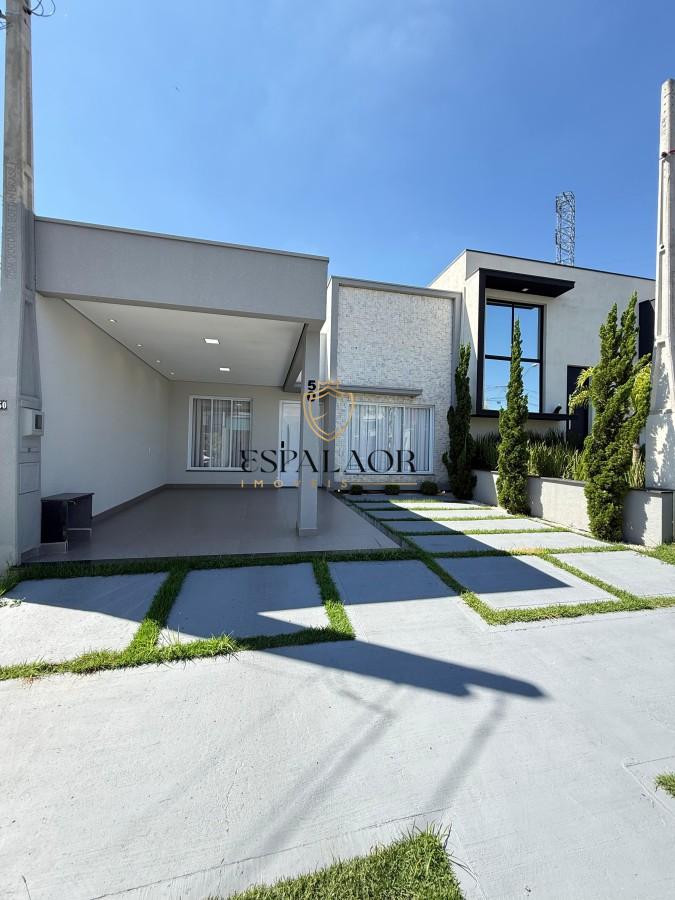 Casa em Condom�nio